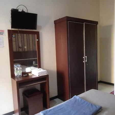 Riki Guesthouse Syari'Ah เจอปารา ภายนอก รูปภาพ